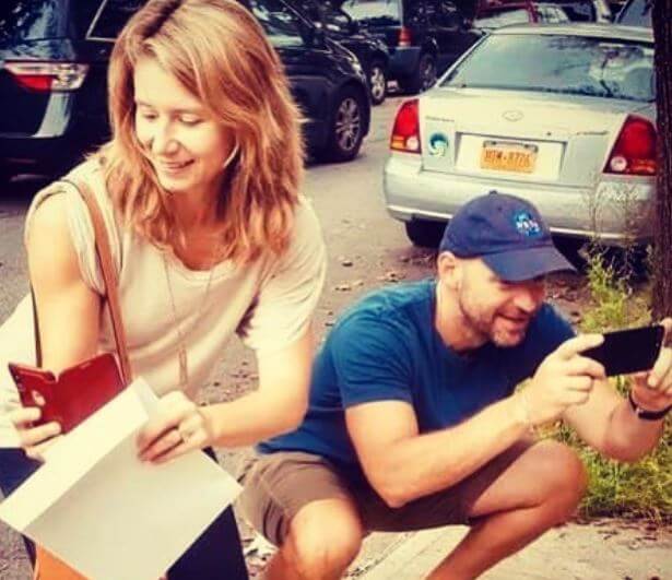 Stephen Stoll's son, Corey Stoll and his wife.